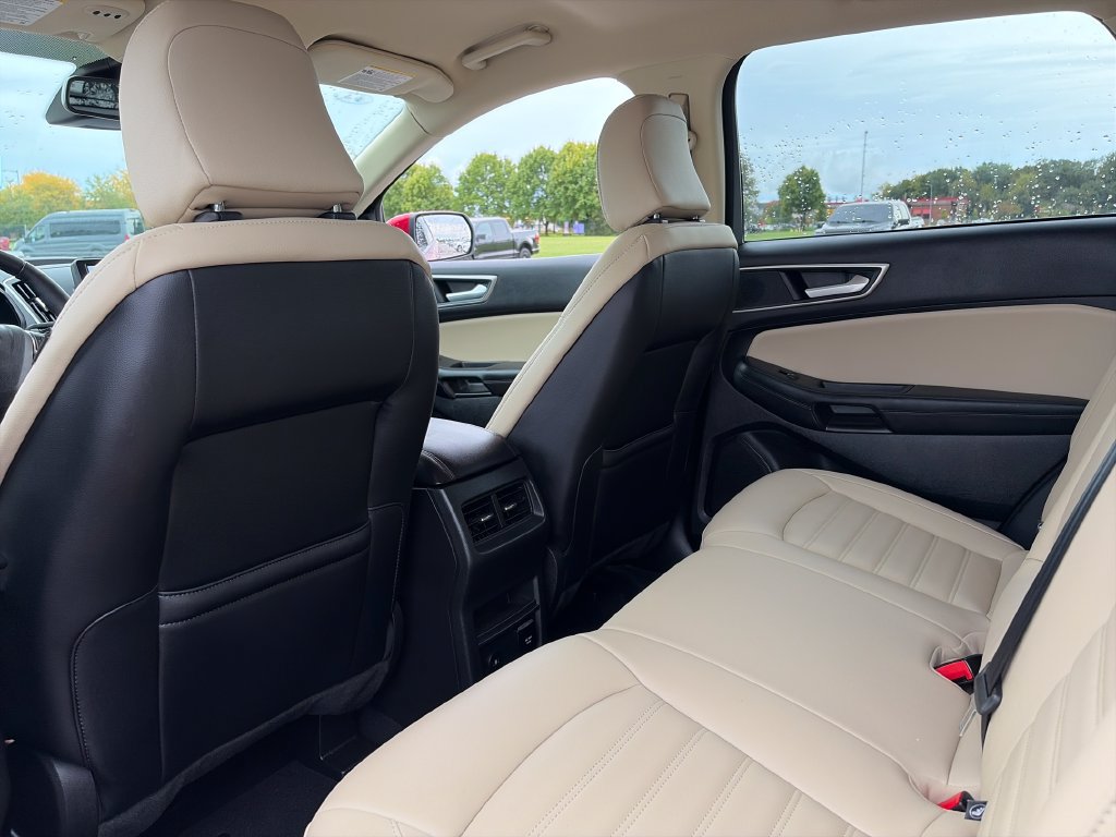 Used 2024 Ford Edge SEL w/ Convenience Package AWD/4WD image 28
