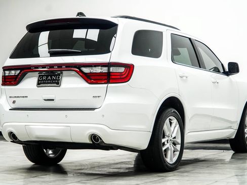 Used 2023 Dodge Durango GT AWD/4WD image 13