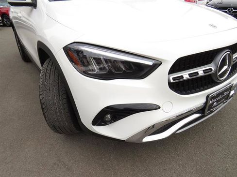 Used 2025 Mercedes-Benz GLA 250 4MATIC image 25