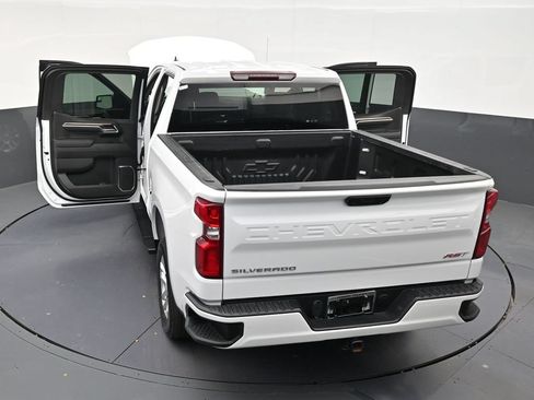 Used 2023 Chevrolet Silverado 1500 RST RWD image 29