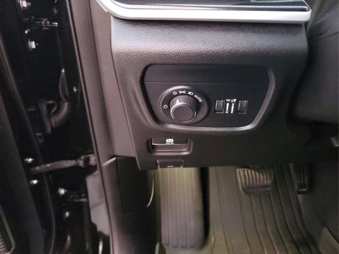 Certified 2022 Jeep Grand Cherokee L Altitude image 29