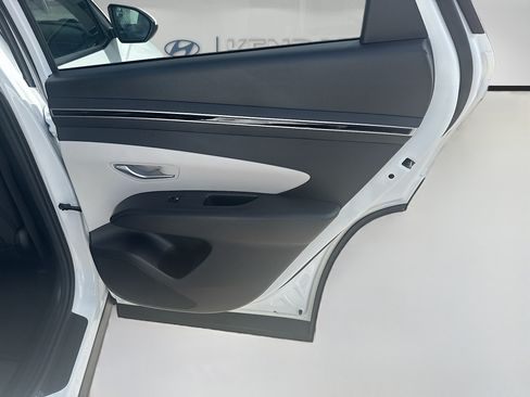 Used 2024 Hyundai Tucson SEL FWD image 28