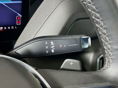 Used 2025 GMC Yukon Denali image 17