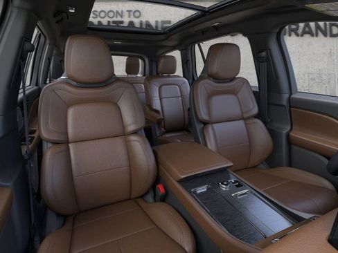 New 2026 Lincoln Aviator Reserve w/ Luxury Package image 10