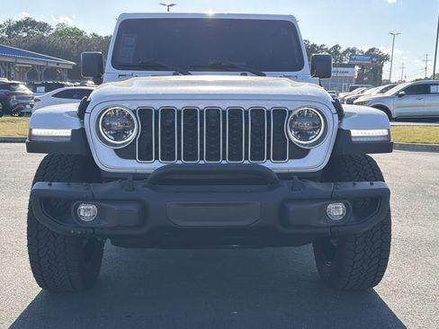 Used 2025 Jeep Wrangler Unlimited Sahara image 29
