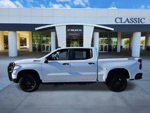 Used 2023 Chevrolet Silverado 1500 LT Trail Boss AWD/4WD image 5
