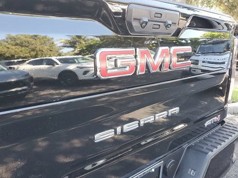 Certified 2024 GMC Sierra 2500 AT4 w/ AT4 Premium Plus Package AWD/4WD image 28