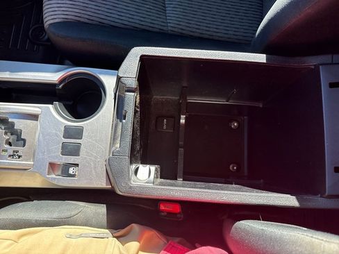 Used 2014 Toyota 4Runner SR5 image 27