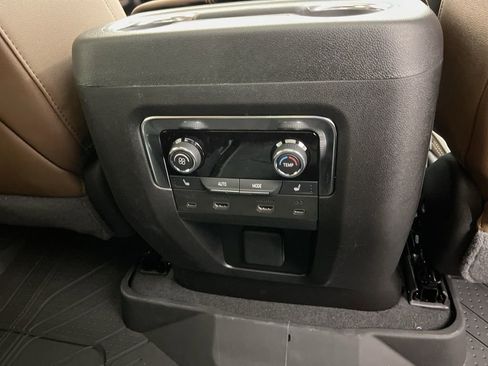 New 2026 Chevrolet Tahoe High Country image 12