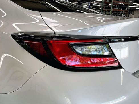 Used 2022 Toyota GR86 w/ ALL Weather Mat Package (TMS) image 25