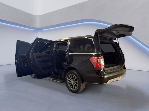 Used 2020 Ford Expedition Limited RWD image 12