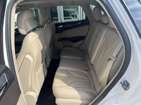 Used 2017 Lincoln MKC Reserve AWD/4WD image 6