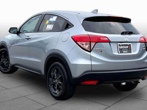 Used 2017 Honda HR-V EX image 12