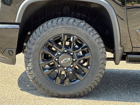 New 2025 Chevrolet Silverado 2500 High Country w/ High Country Premium Package image 25