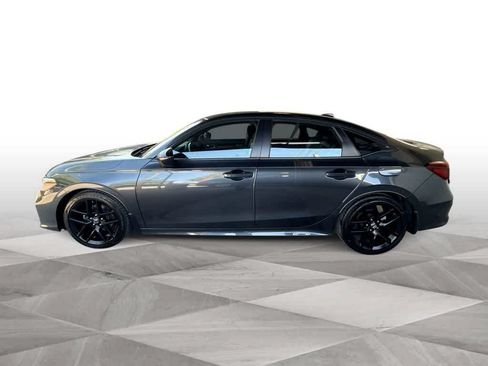 Used 2025 Honda Civic Sport image 5