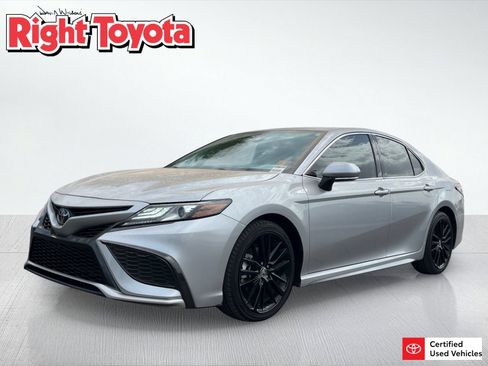 Certified 2022 Toyota Camry XSE w/ Carpet Mat Package (TMS) FWD image 1