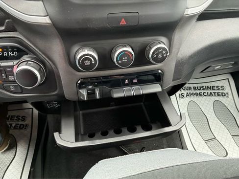 Used 2021 RAM 1500 Big Horn AWD/4WD image 23