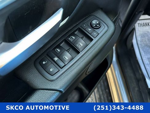 Used 2021 RAM 1500 Big Horn image 22