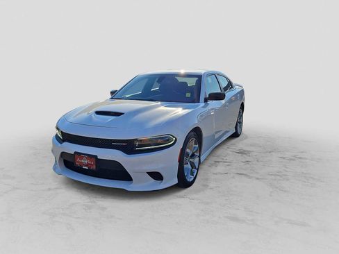 Used 2023 Dodge Charger GT image 4