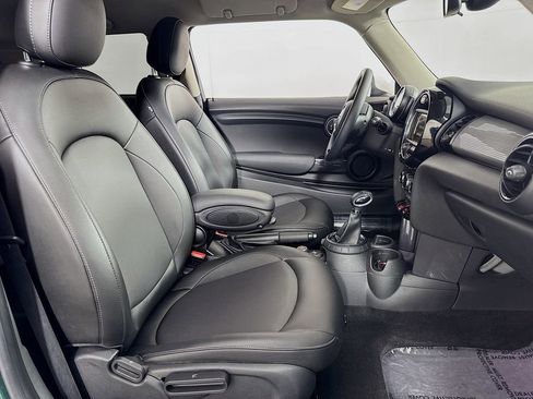 Used 2015 MINI Cooper 2-Door Hardtop image 28