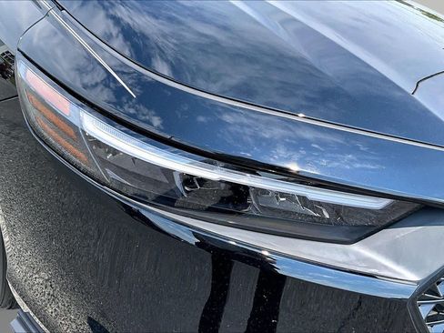 Used 2023 Honda Accord EX image 27
