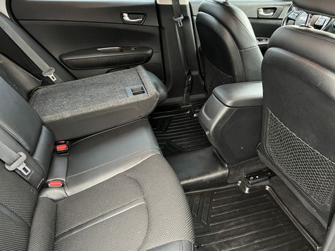 Used 2019 Kia Optima S image 21