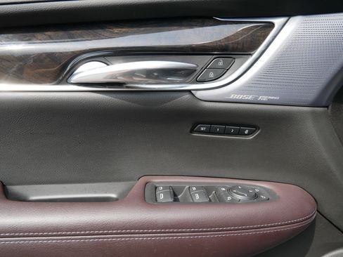 Certified 2024 Cadillac XT6 Premium Luxury AWD/4WD image 9
