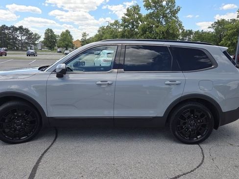 Used 2021 Kia Telluride EX w/ EX Premium Package AWD/4WD image 5