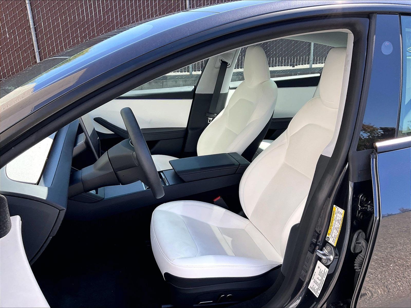 Used 2025 Tesla Model 3 Long Range RWD image 22