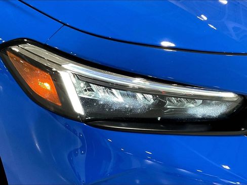 Used 2025 Honda Civic Sport image 30