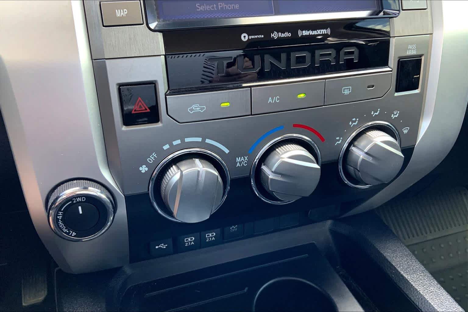 Used 2020 Toyota Tundra SR5 w/ SR5 Upgrade Package AWD/4WD image 34
