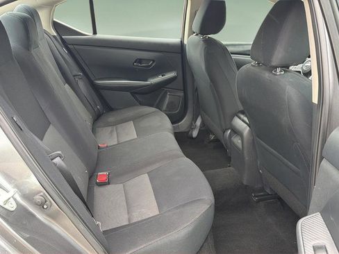 Certified 2024 Nissan Sentra SV FWD image 14