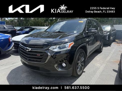 Used 2021 Chevrolet Traverse RS FWD image 9