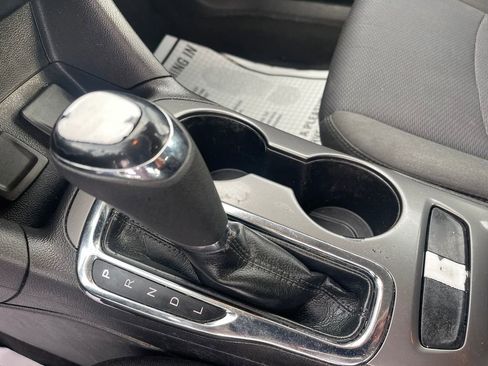 Used 2018 Chevrolet Cruze LT w/ Convenience Package FWD image 25