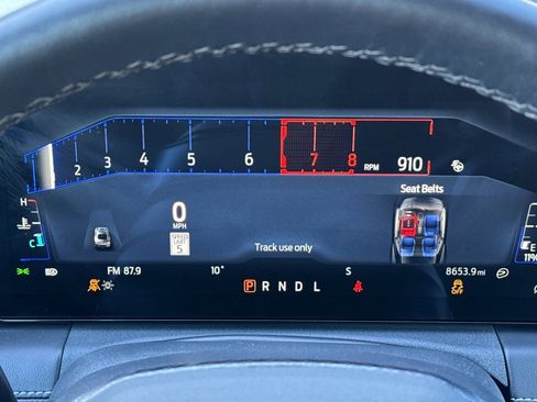 Used 2024 Ford Mustang Premium image 16