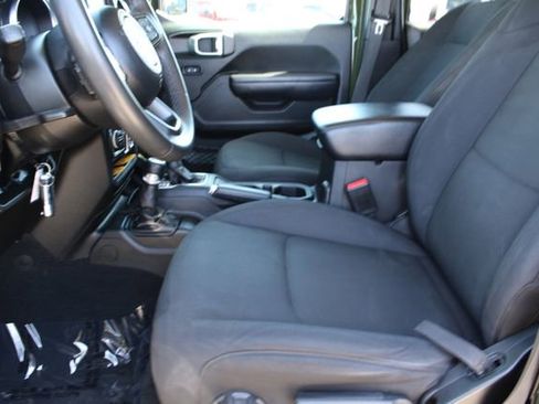 Used 2023 Jeep Wrangler Sport S image 29