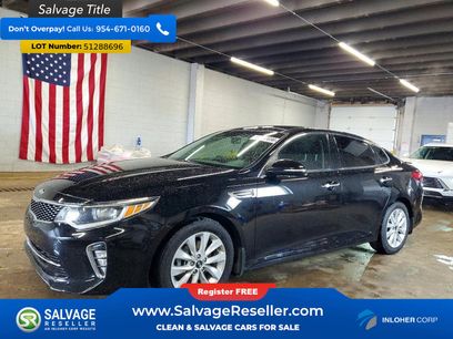 Used 2018 Kia Optima S w/ Panoramic Sunroof Package