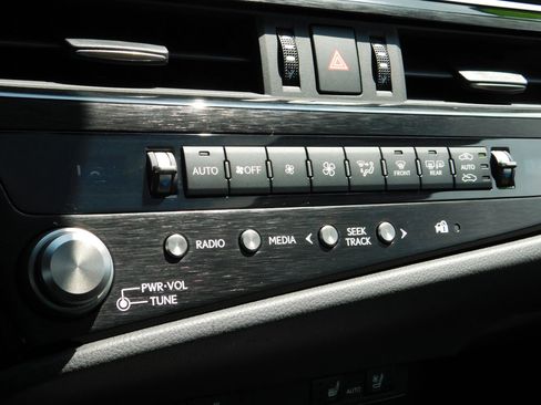 Used 2022 Lexus ES 350 F Sport FWD image 19