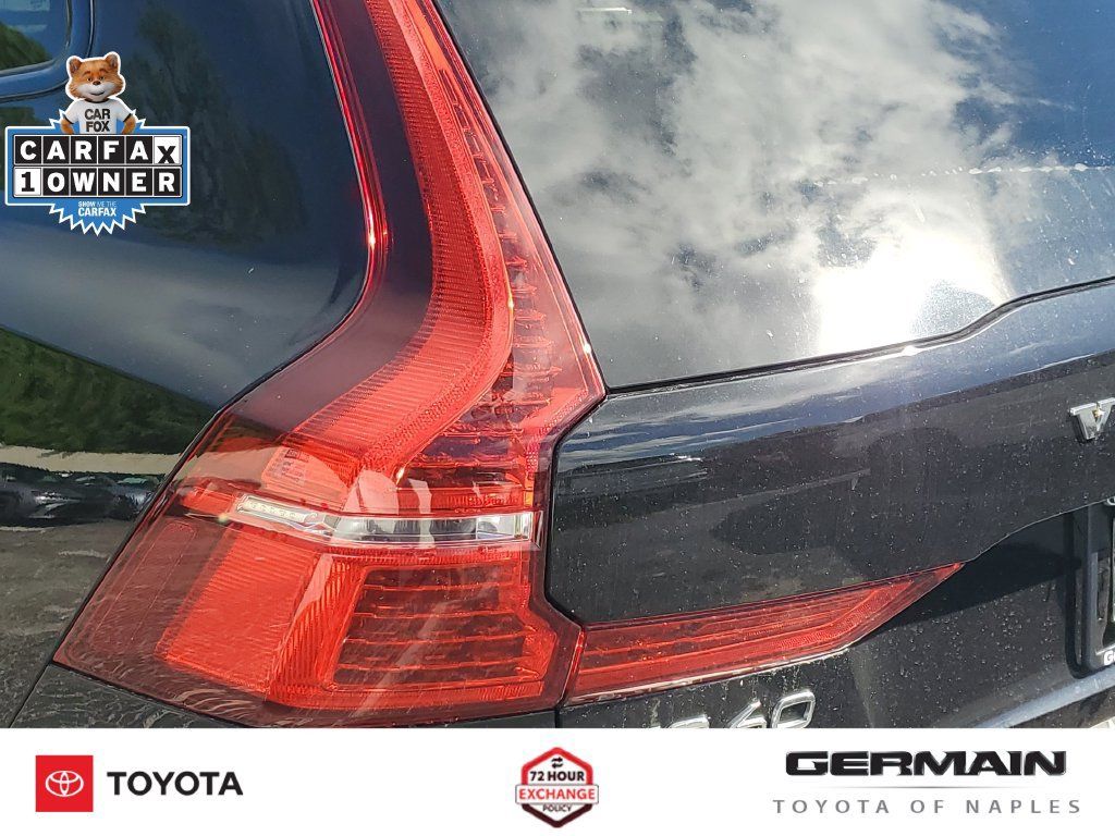 Used 2024 Volvo XC60 B5 Core w/ Protection Package Premier AWD/4WD image 16