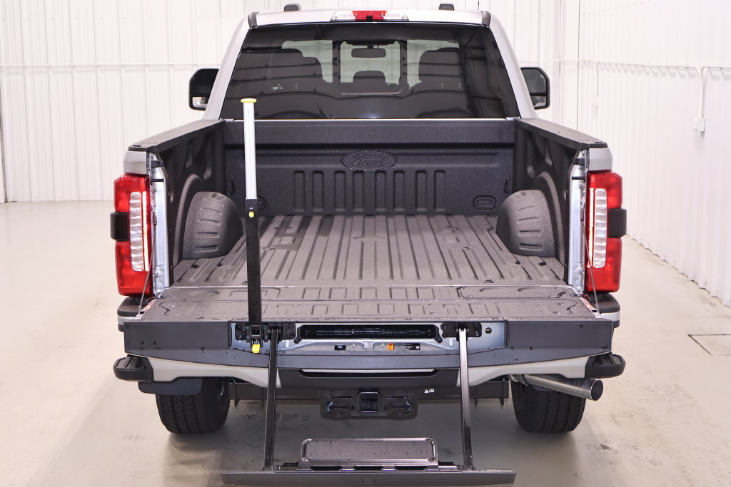 New 2027 Ford F250 XLT w/ XLT Premium Package AWD/4WD image 32