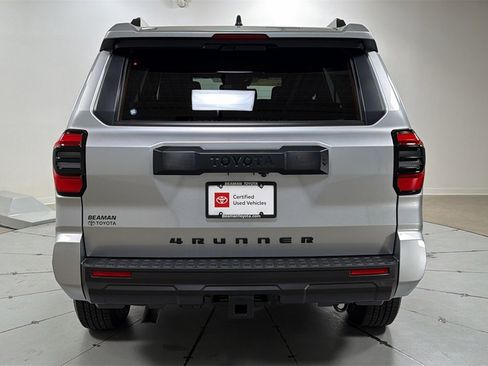 Certified 2025 Toyota 4Runner SR5 image 4