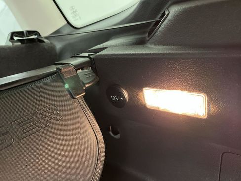 Used 2017 Ford Escape SE AWD/4WD image 27