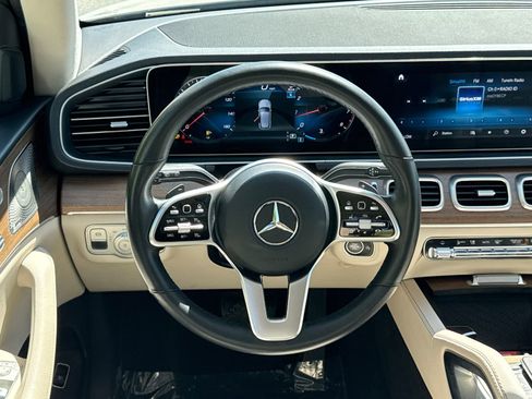 Used 2023 Mercedes-Benz GLE 350 4MATIC w/ Premium Package image 24