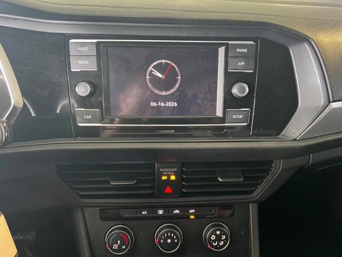 Used 2019 Volkswagen Jetta S w/ Driver Assistance Package FWD image 23