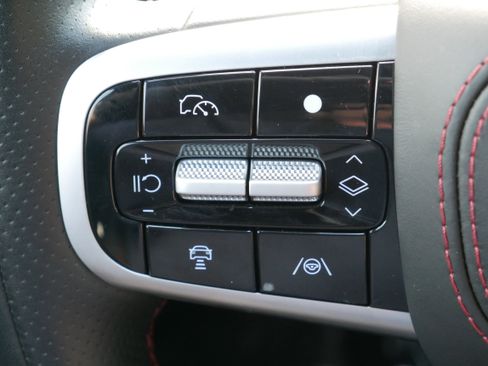 Certified 2025 Genesis G80 3.5T Sport Prestige image 23