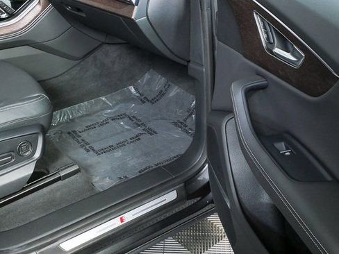 Used 2023 Audi Q8 Premium Plus w/ Premium Plus Package image 26