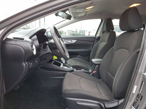 Used 2022 Kia Forte LXS image 23