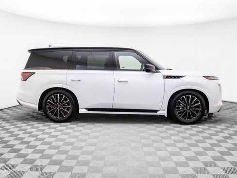 Certified 2026 INFINITI QX80 Autograph w/ Premium Cargo Package AWD/4WD image 7