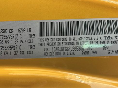 Used 2015 Jeep Wrangler Unlimited Rubicon w/ Connectivity Group image 41