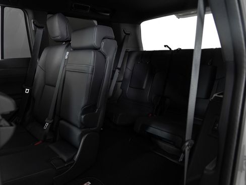 Used 2024 Lexus GX 550 w/ Accessory Package (2T) image 17